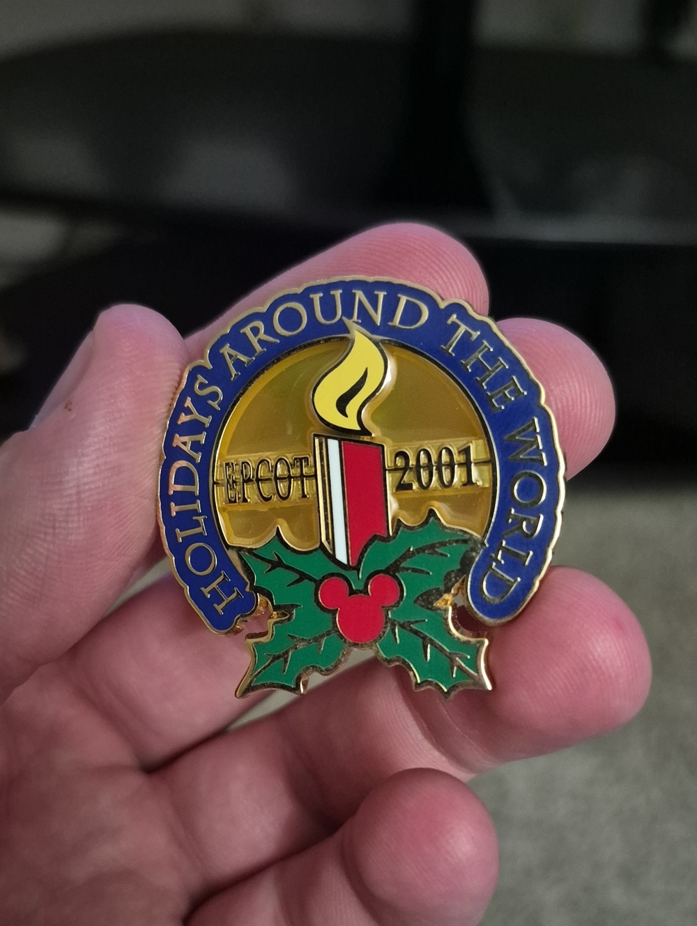 Epcot 2001 Holidays Around The World Pin